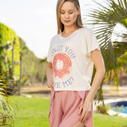 Donut Graphic T-Shirt & Shorts Set — Off-White & Pink