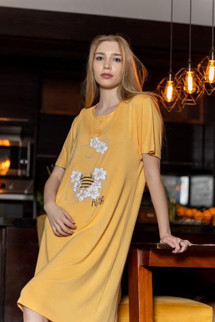 Short-Sleeve Nightgown — Yellow